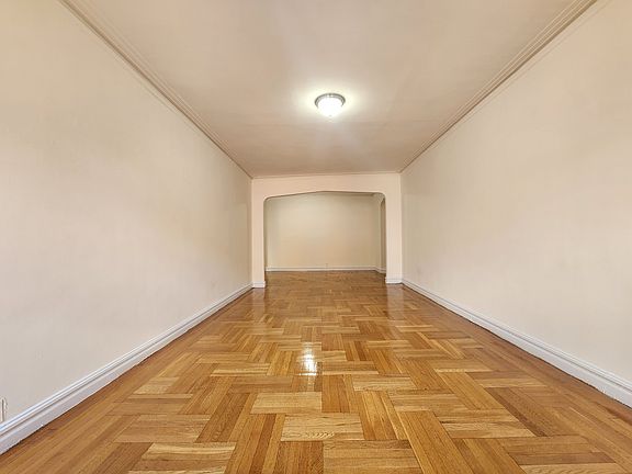 2nd image of 145 Seaman Ave APT 4D