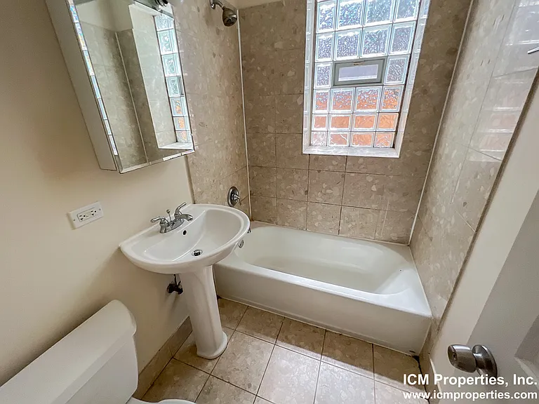 1210 W Waveland Ave #1214WAV1 — Photo 4
