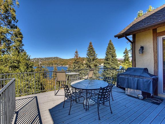 4th image of 28800 Palisades Dr
