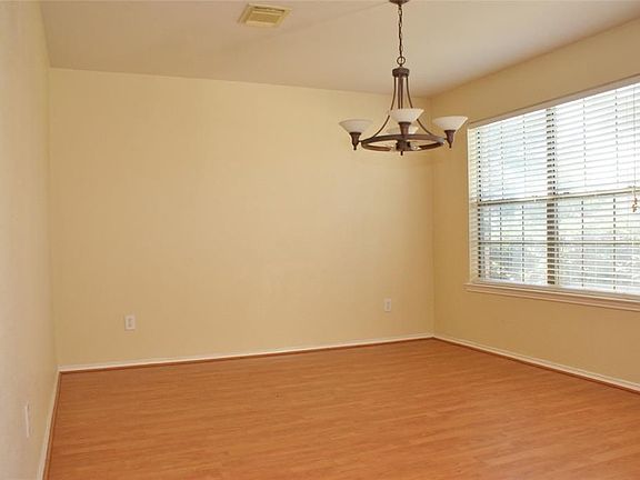 4th image of 21202 Bridgemeadows Ln