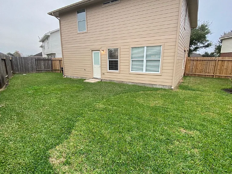19162 Yellow Thrush Dr — Photo 20