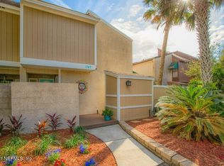 1747 Seminole Rd, Atlantic Beach, FL 32233