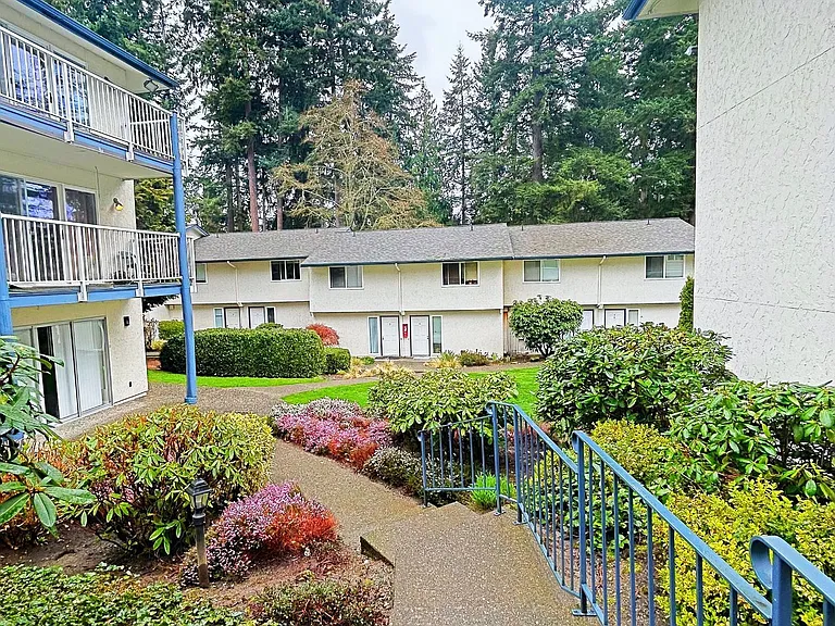 North Haven Apartments — Photo 3