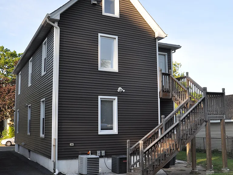 107 Winslow Pl #2 — Photo 4