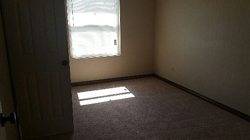 3rd image of 2621 NW Bell Ave