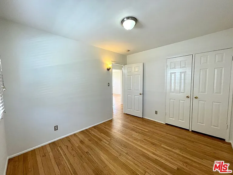 5954 W 85th Pl — Photo 15