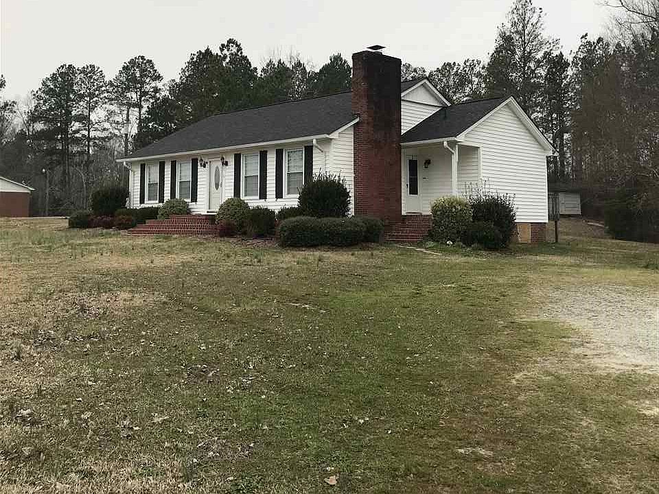 2nd image of 831 Tinker Creek Rd