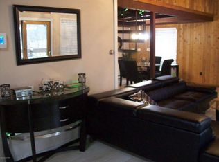 250 Canterbury Rd #250, Bushkill, PA 18324