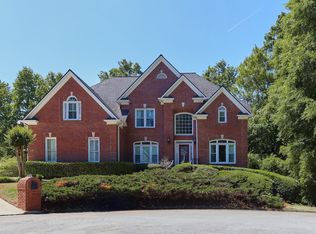 2381 Oak Grove Mdws, Decatur, GA 30033