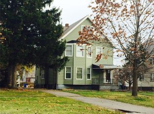 3217 West Blvd, Cleveland, OH 44111