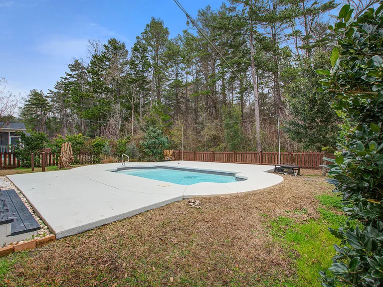128 Daniels Ridge Dr — Photo 26