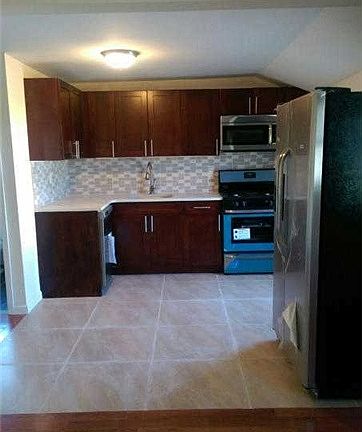 2nd image of 2221 Regina Ave