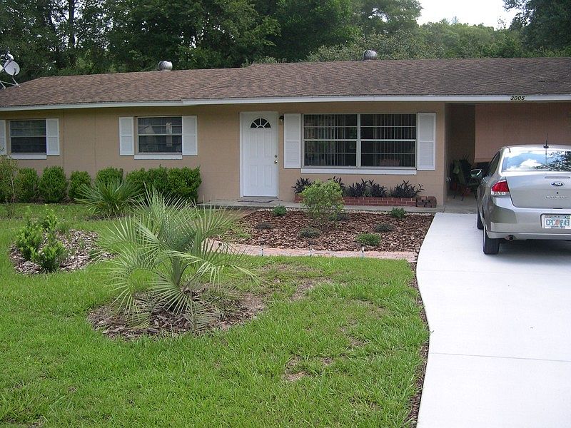 1st image of 3005 NE 25th Ct