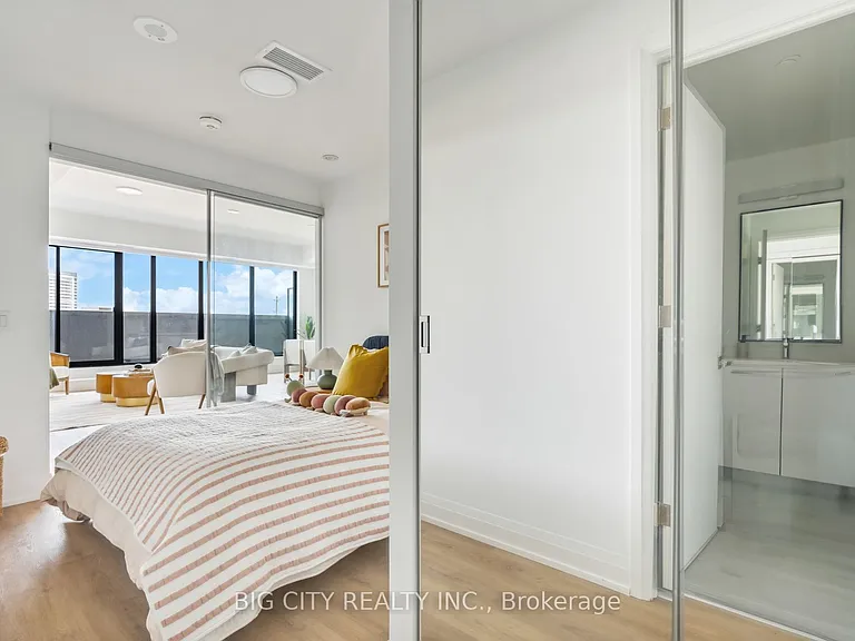 36 Brentcliffe Rd #214 — Photo 20