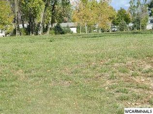 1920 Woodland Ct, Worthington, MN 56187