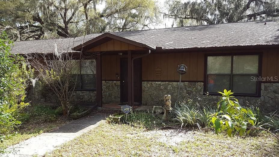 1st image of 6770 SE 135th St