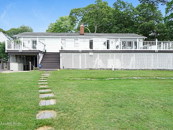 5th image of 1605 Westview Dr