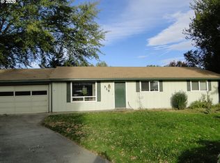 715 E Cassen Ct, Hermiston, OR 97838