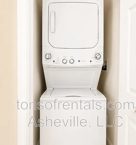 28 Rotunda Cir — Photo 15