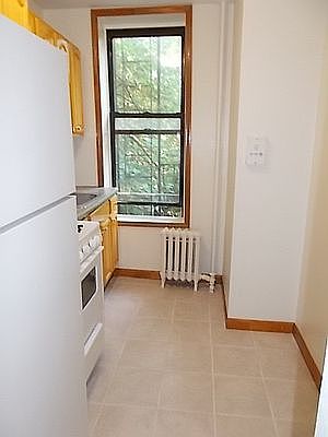 1st image of 754 Washington Ave APT 2L