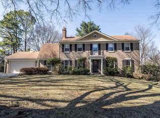 4709 Jasmine Dr, Rockville, MD 20853