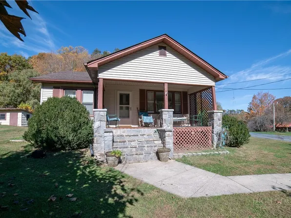 292 Little Elk Road, Elk Park, NC 28622