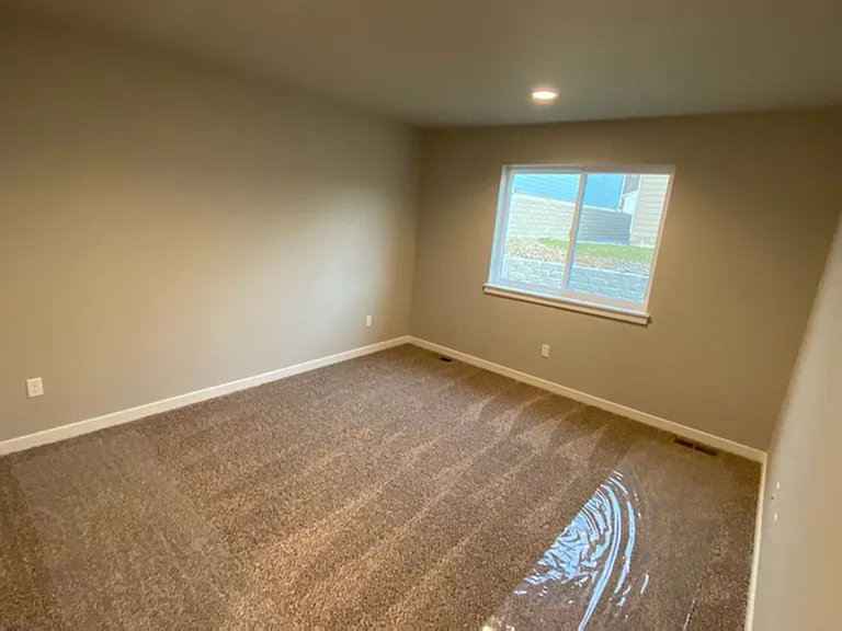 1109 S Newberry Ln — Photo 13