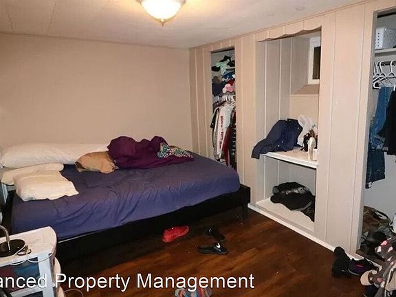 5th image of 1006 Laramie St