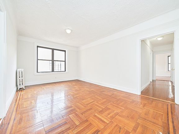 2nd image of 56 Bennett Ave #5M