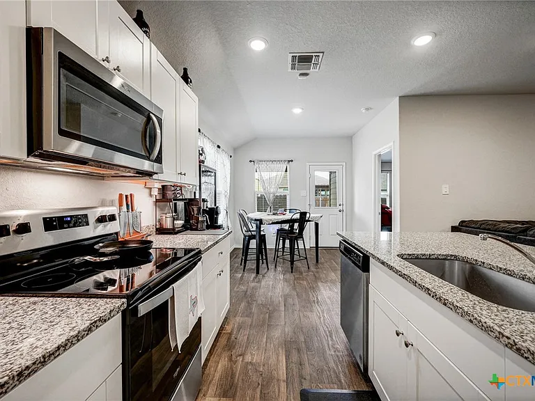 849 Gerardia Ct — Photo 7