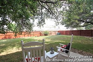 4th image of 8102 Ashwood Pointe