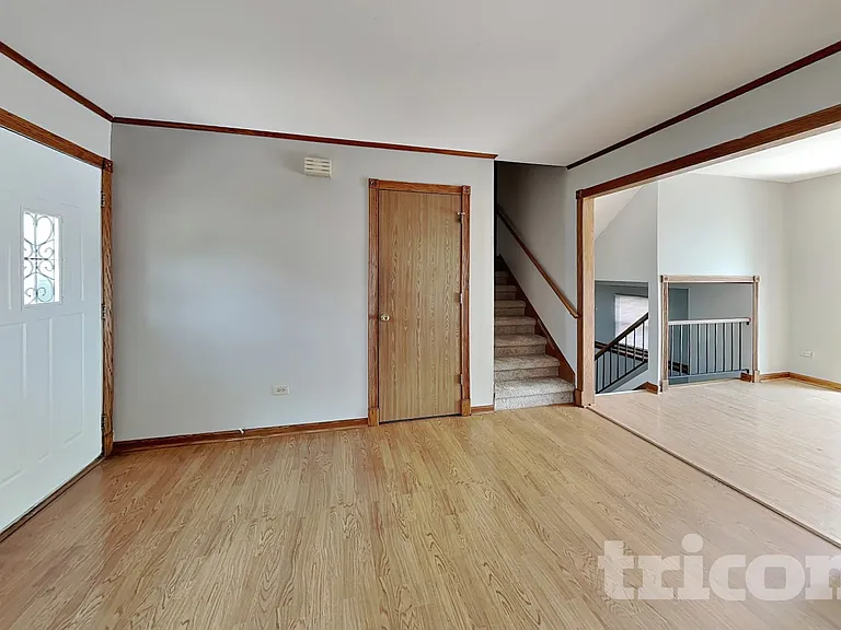 2908 Art Schultz Dr — Photo 3