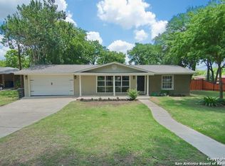 302 Rainbow Dr, San Antonio, TX 78209