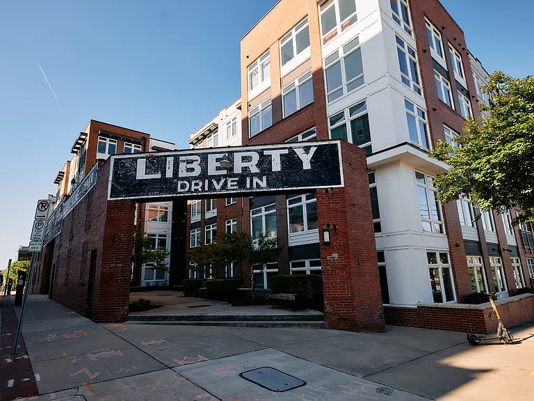 Liberty Warehouse — Photo 48