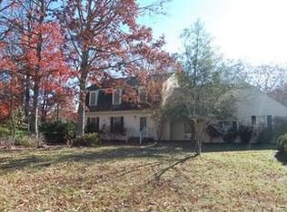 6601 Turngate Rd, North Chesterfield, VA 23234