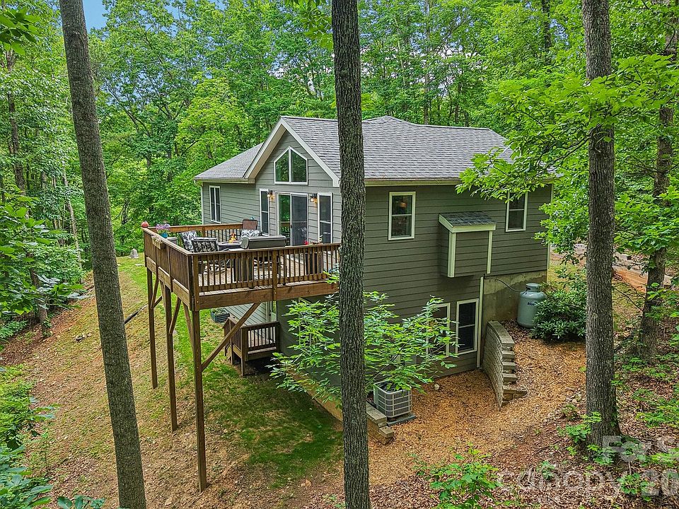 1st image of 49 Wilderness Trl