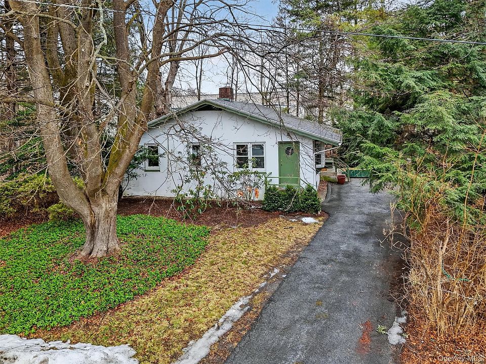 1st image of 17 Townsend Boulevard