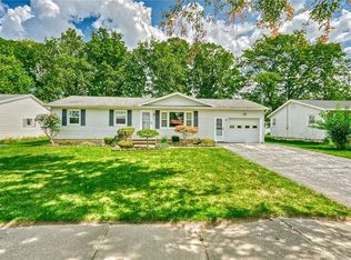 22 Bobbie Dr, Rochester, NY 14606