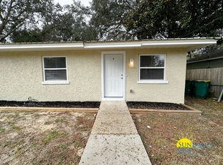622 Sunset Blvd W #A, Fort Walton Beach, FL 32547