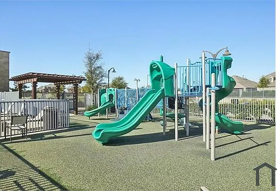 1230 Herring Dr — Photo 23