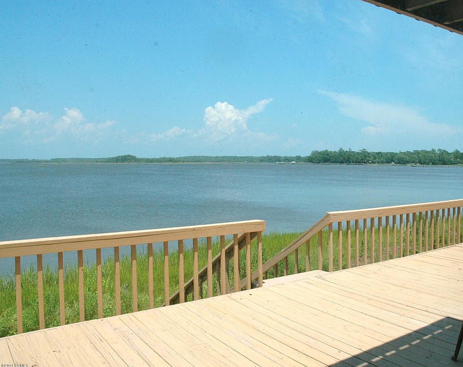1st image of 137 Palmetto Dr