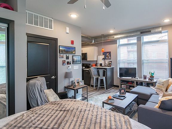 3rd image of 619 N Morton St APT 306