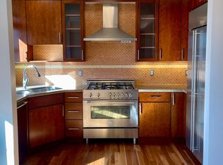732 Lombard St #732, San Francisco, CA 94133