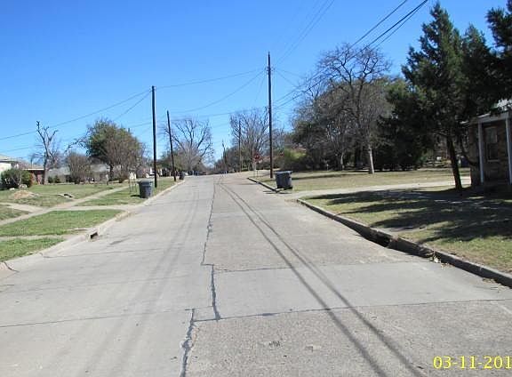 2nd image of 1821 Lansford Ave