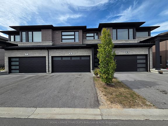 2nd image of 4552 Portage Rd #8