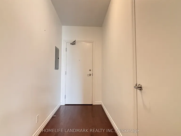 223 Erb St W #405 — Photo 10