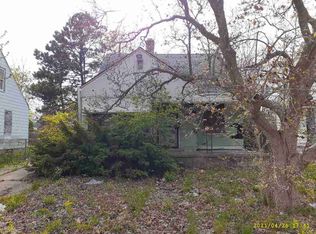 9247 Pierson St, Detroit, MI 48228