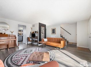 1049 Briarwood Dr APT 3, Sparks, NV 89434