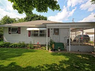 435 S School St, Waukee, IA 50263