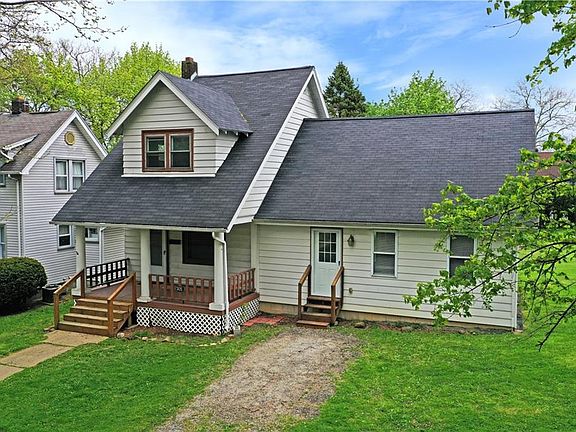 3rd image of 305 Grant St